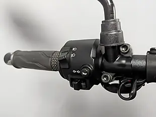 Used 2024 Yamaha MT125 Black - Interior and Exterior details 17