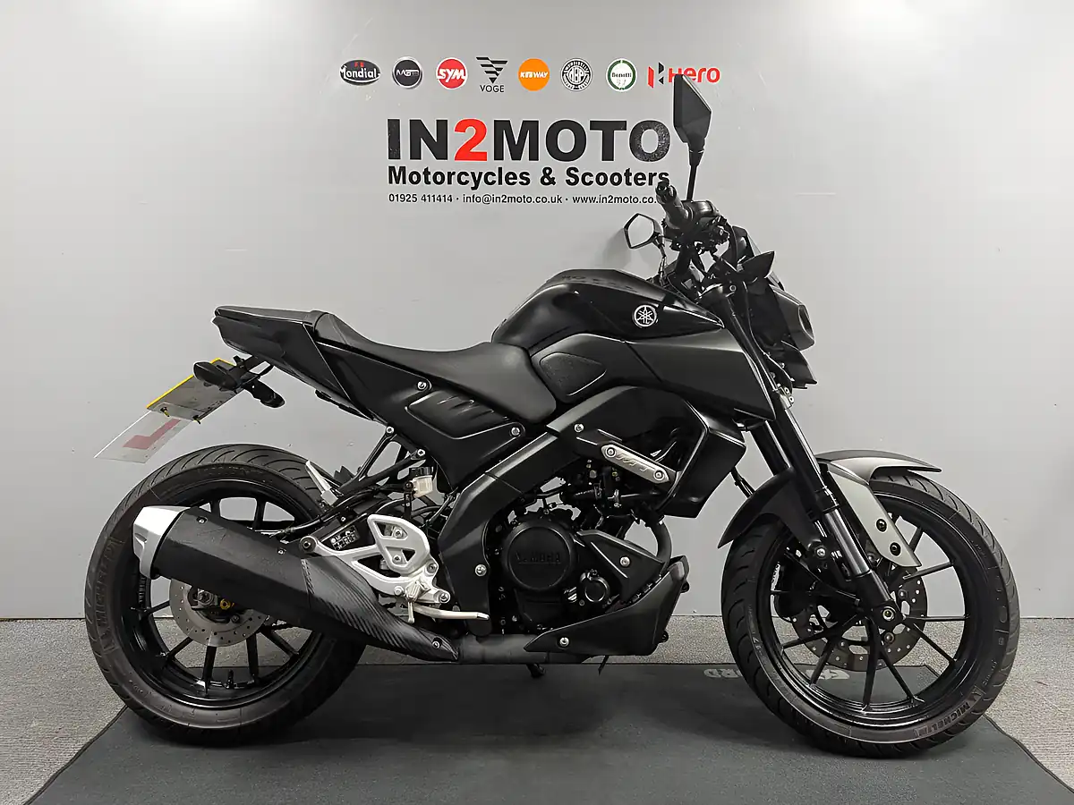 Used 2024 Yamaha MT125 Black - Interior and Exterior details 2