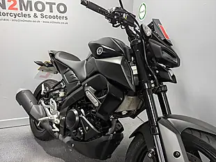 Used 2024 Yamaha MT125 Black - Interior and Exterior details 5