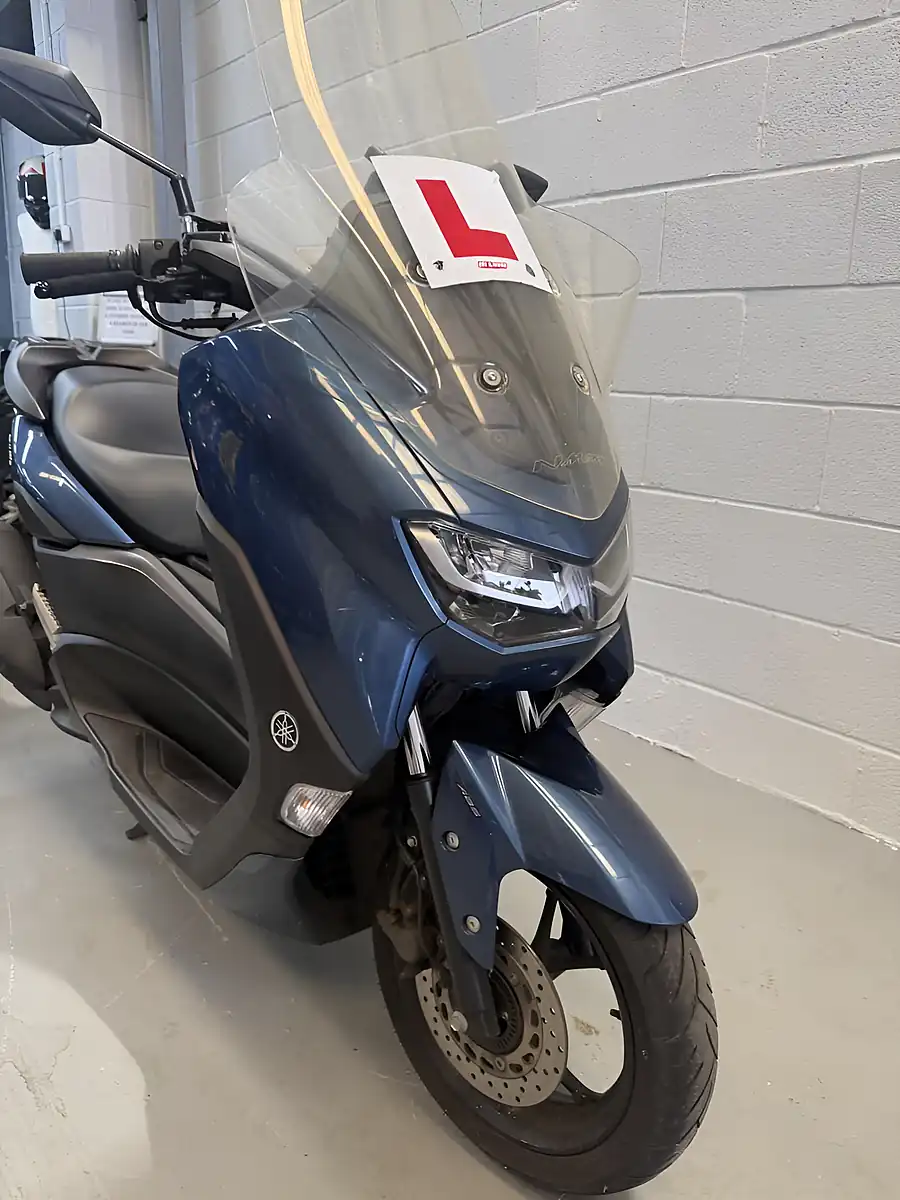 Used 2024 Yamaha Nmax 125 Abs Blue - Interior and Exterior details 8