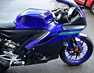 Used 2024 Yamaha R125 Super Sports Blue - Interior and Exterior details 18
