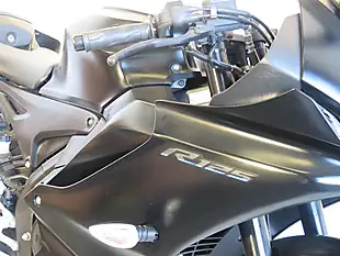 Used 2024 Yamaha Yzf R125 Black - Interior and Exterior details 12