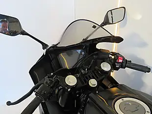Used 2024 Yamaha Yzf R125 Black - Interior and Exterior details 19