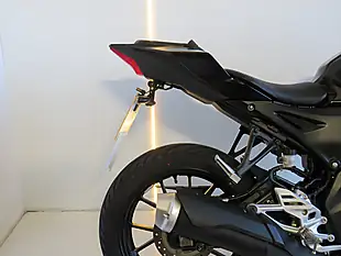 Used 2024 Yamaha Yzf R125 Black - Interior and Exterior details 3