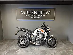 Used 2024 Zontes Zt 350 Gk Silver & Orange - Interior and Exterior details 13