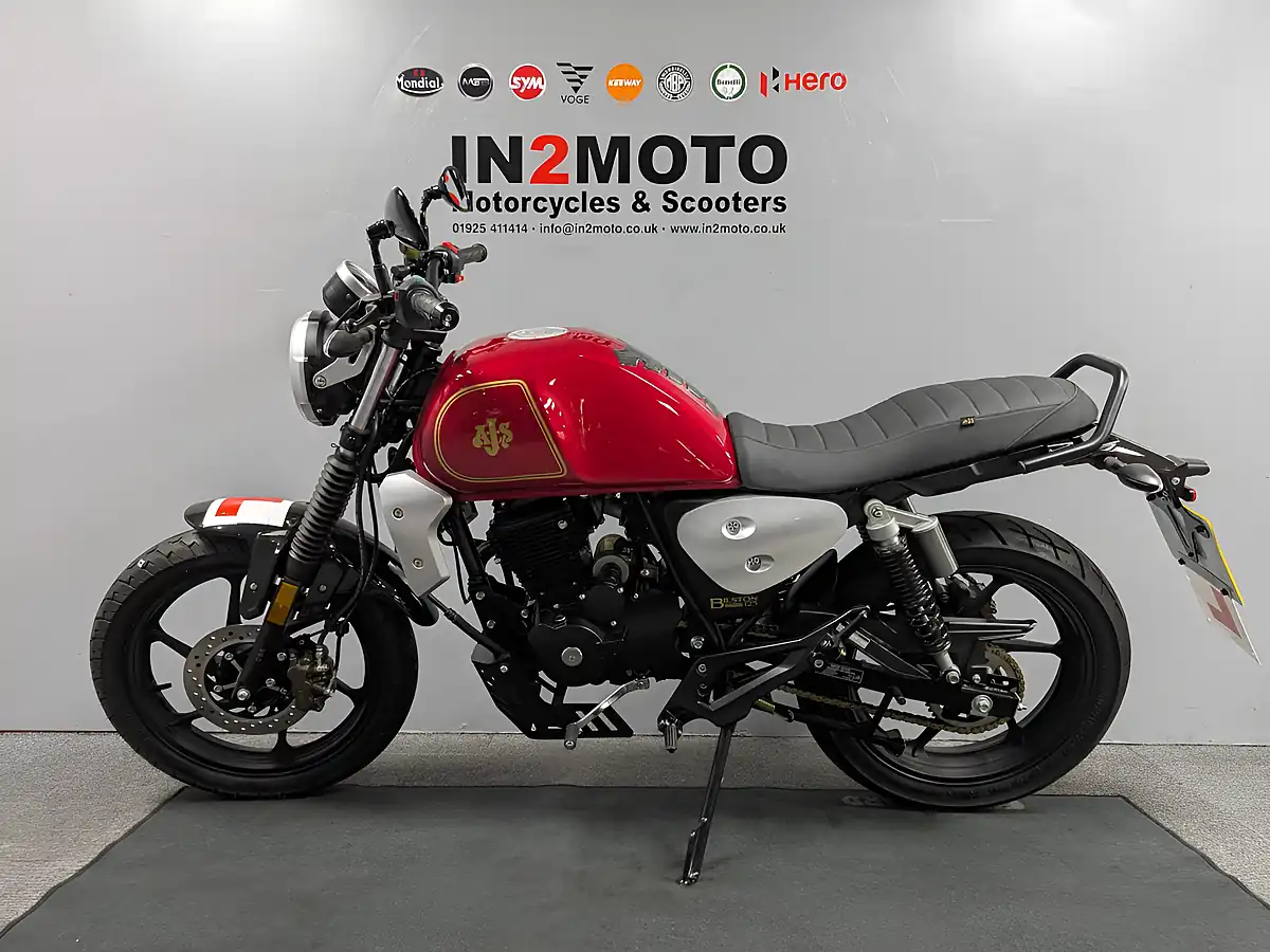 Used 2025 Ajs Bilston Red - Interior and Exterior details 10