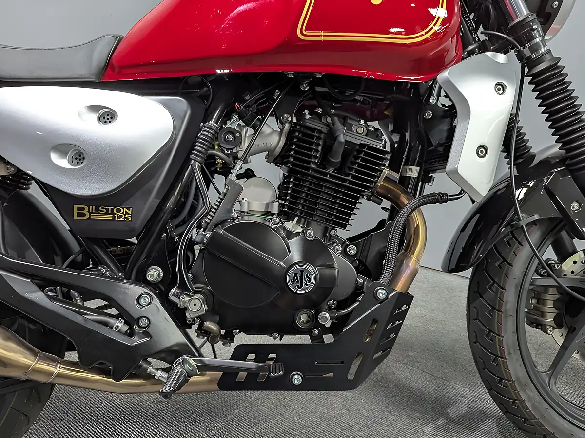 Used 2025 Ajs Bilston Red - Interior and Exterior details 7