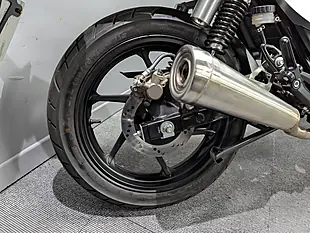 Used 2025 Ajs Bilston Red - Interior and Exterior details 8