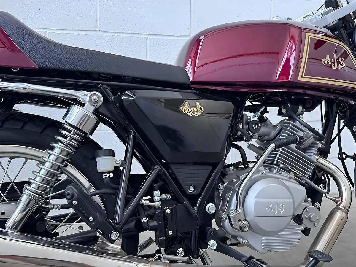 Used 2025 Ajs Cadwell - Interior and Exterior details 5