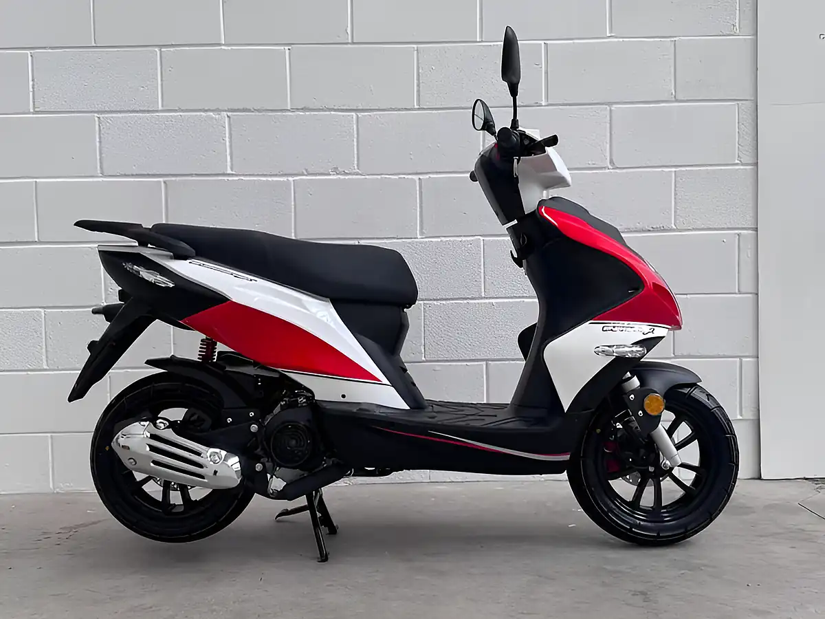 Used 2025 Ajs Firefox - Front View