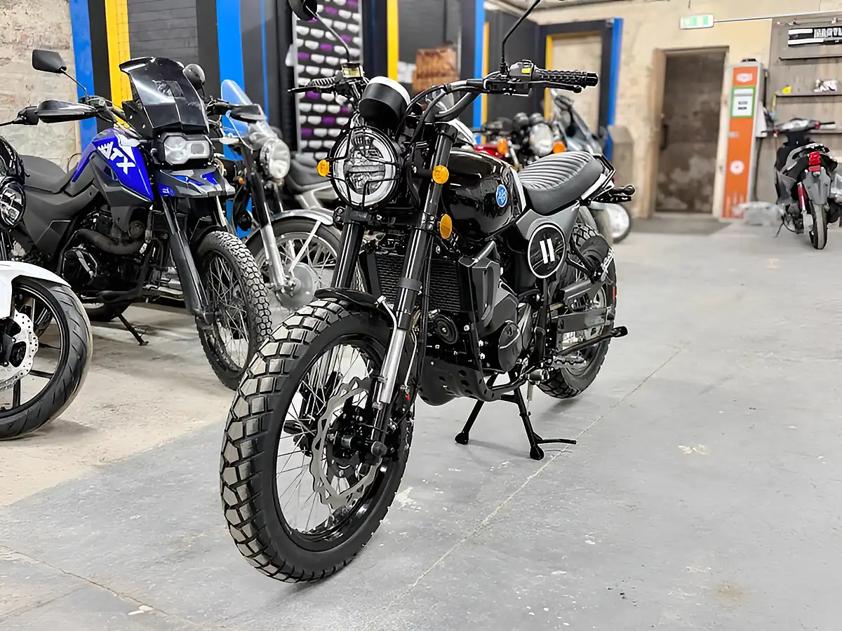 Used 2025 Ajs Jft - Interior and Exterior details 4