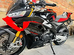 Used 2025 Aprilia Tuono 1100 V4 Factory Black - Interior and Exterior details 15