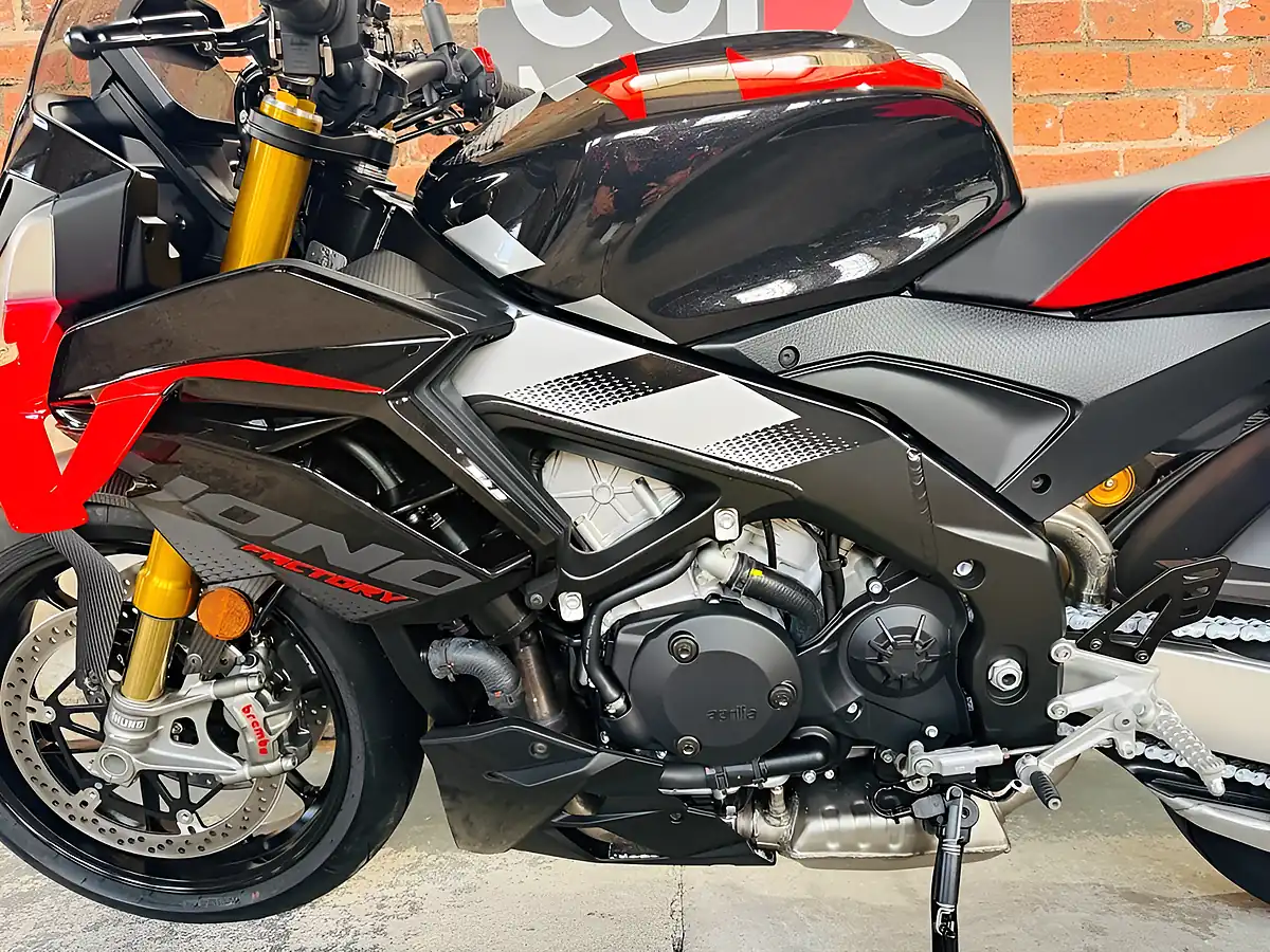 Used 2025 Aprilia Tuono 1100 V4 Factory Black - Interior and Exterior details 16