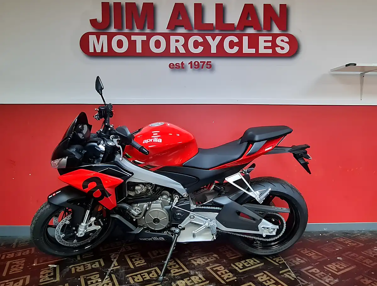 Used 2025 Aprilia Tuono 660 Red - Interior and Exterior details 2