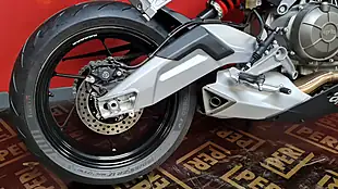 Used 2025 Aprilia Tuono 660 Red - Interior and Exterior details 7