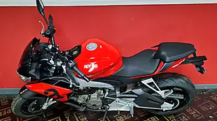 Used 2025 Aprilia Tuono 660 Red - Interior and Exterior details 9