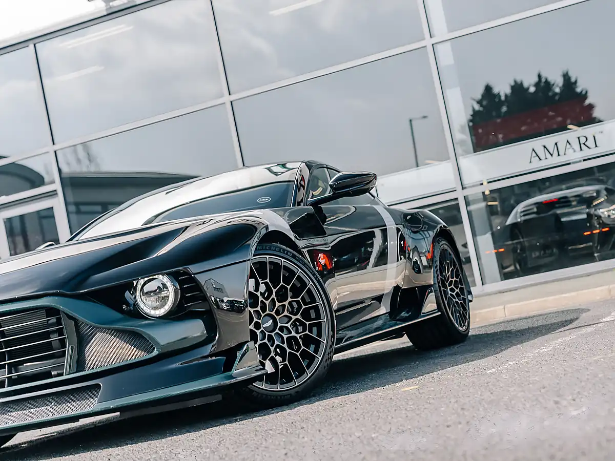 Used 2025 Aston Martin Valour Final 110/110 Jet Black - Interior and Exterior details 3