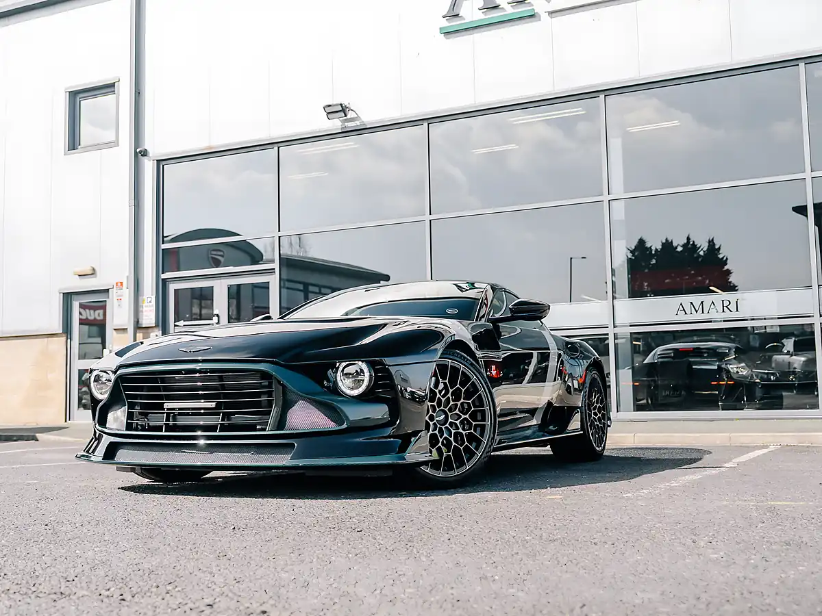 Used 2025 Aston Martin Valour Final Valour Jet Black - Interior and Exterior details 14