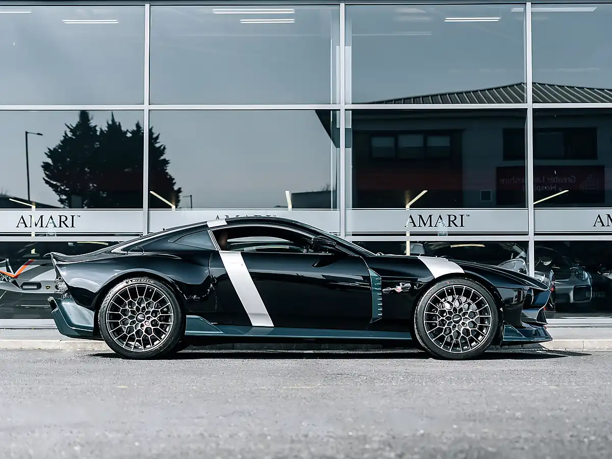 Used 2025 Aston Martin Valour Final Valour Jet Black - Interior and Exterior details 3