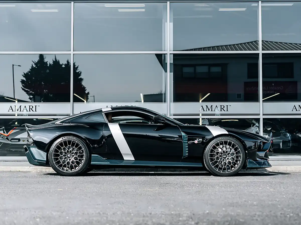 Used 2025 Aston Martin Valour No. 110 of 110 Jet Black - Interior and Exterior details 3