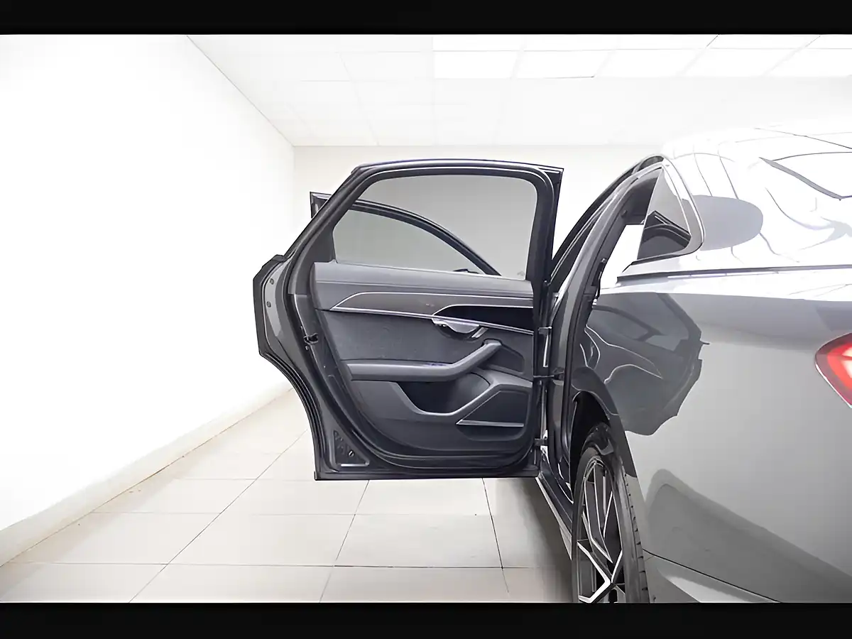 Used 2025 Audi A8 Black Edition Grey - Interior and Exterior details 19