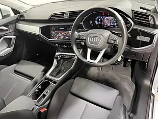 Used 2025 Audi Q3 Sport White - Interior and Exterior details 11