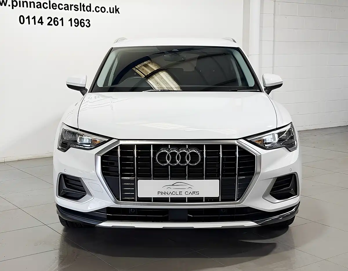 Used 2025 Audi Q3 Sport White - Interior and Exterior details 2
