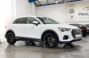 Used 2025 Audi Q3 Sport White - Interior and Exterior details 5