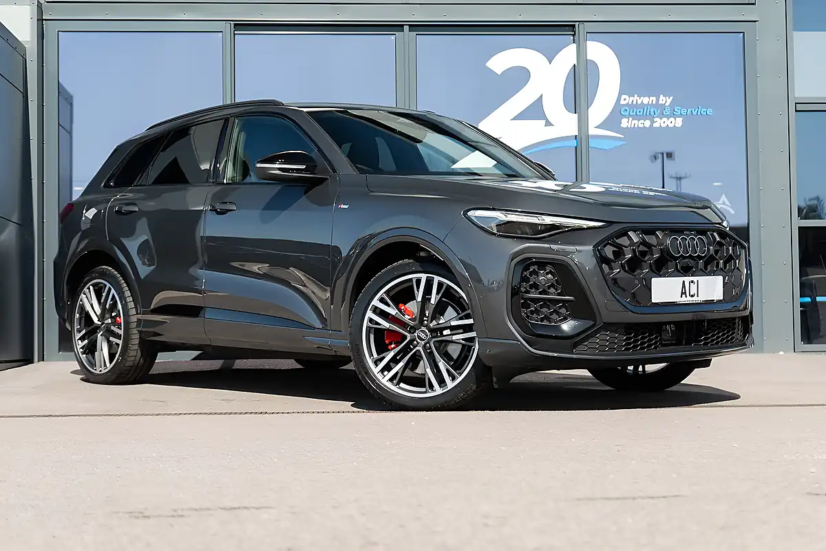 Used 2025 Audi Q5 S Line Volcano Grey - Front View