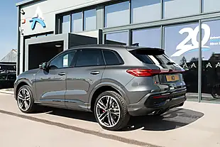 Used 2025 Audi Q5 S Line Volcano Grey - Interior and Exterior details 11