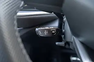 Used 2025 Audi Q5 S Line Volcano Grey - Interior and Exterior details 14