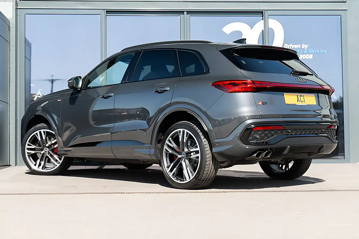 Used 2025 Audi Q5 S Line Volcano Grey - Interior and Exterior details 2