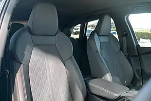Used 2025 Audi Q5 S Line Volcano Grey - Interior and Exterior details 4