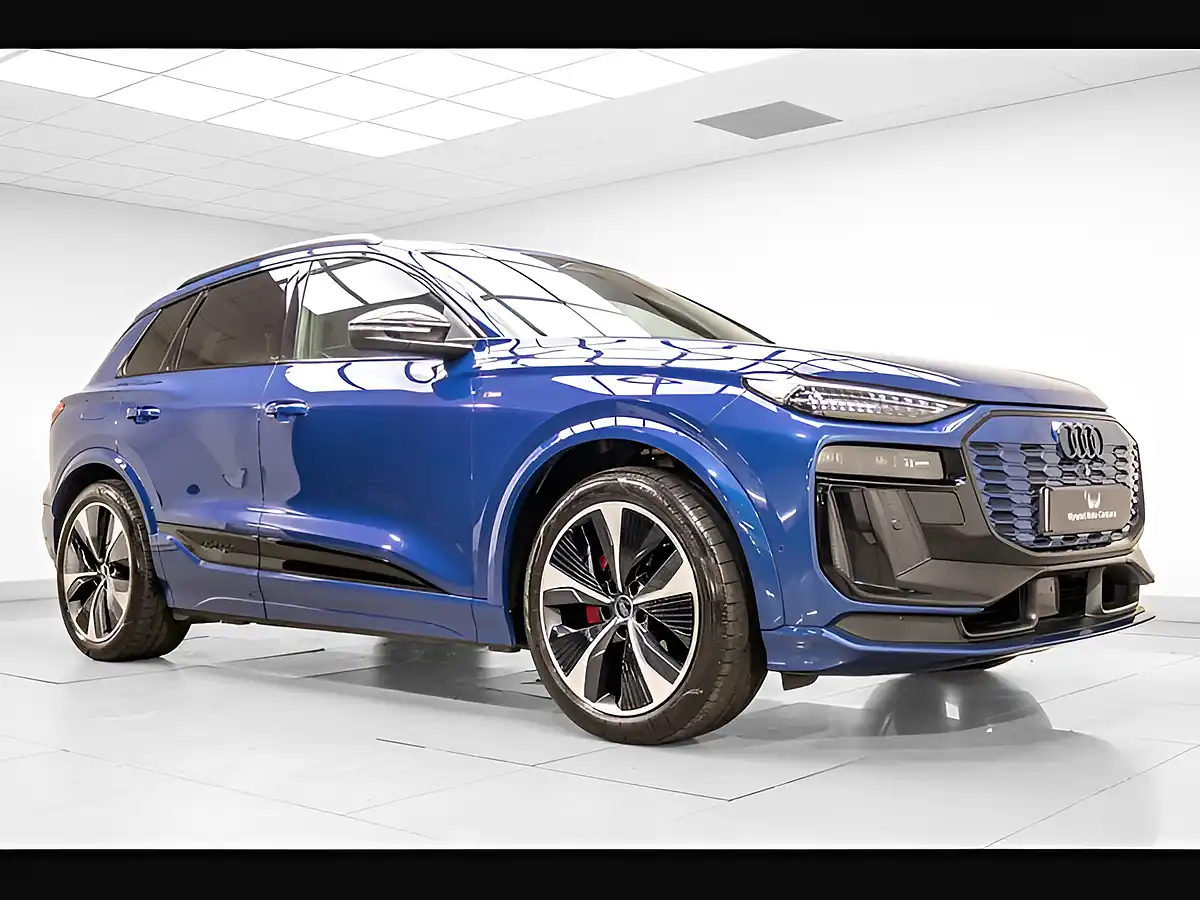Used 2025 Audi Q6 Performance Edition 1 Blue - Interior and Exterior details 8