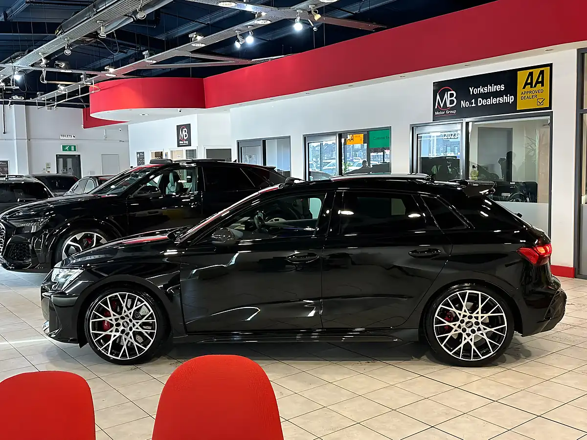 Used 2025 Audi RS3 Carbon Vorsprung Black - Interior and Exterior details 7
