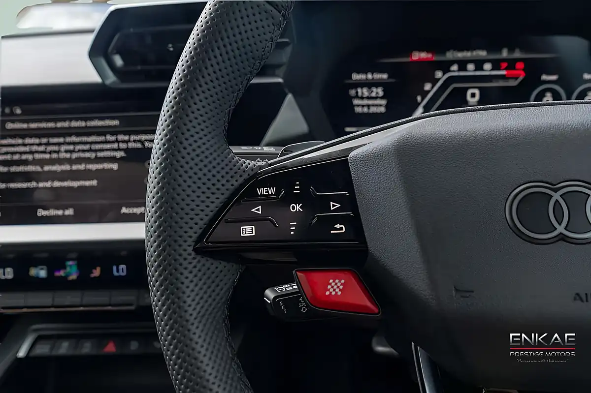 Used 2025 Audi RS3 Carbon Vorsprung Green - Interior and Exterior details 16