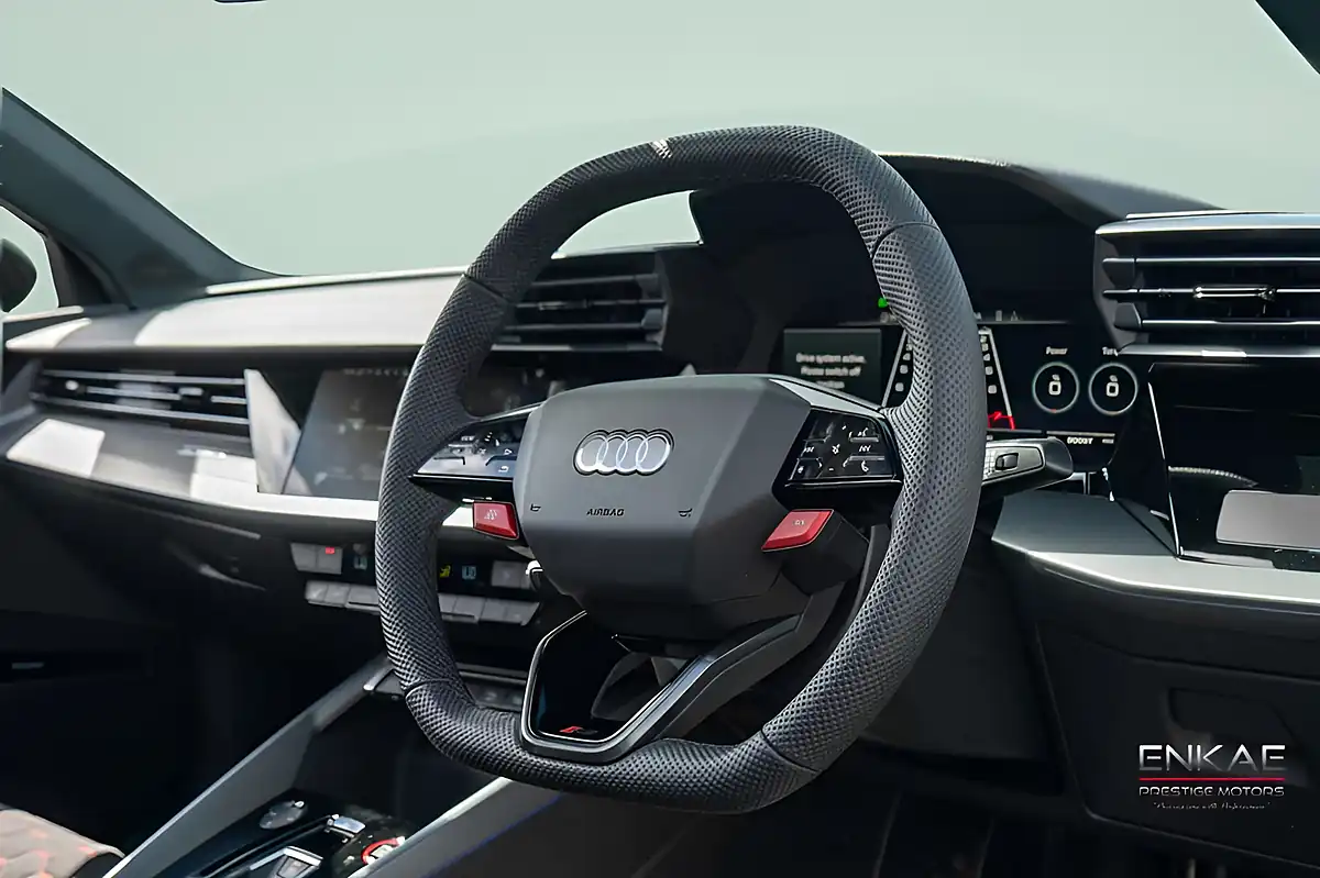 Used 2025 Audi RS3 Carbon Vorsprung Green - Interior and Exterior details 3