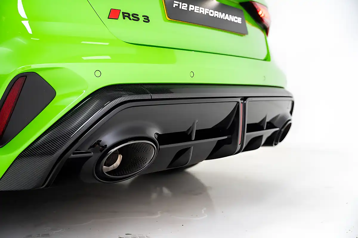 Used 2025 Audi RS3 Carbon Vorsprung Green - Interior and Exterior details 14