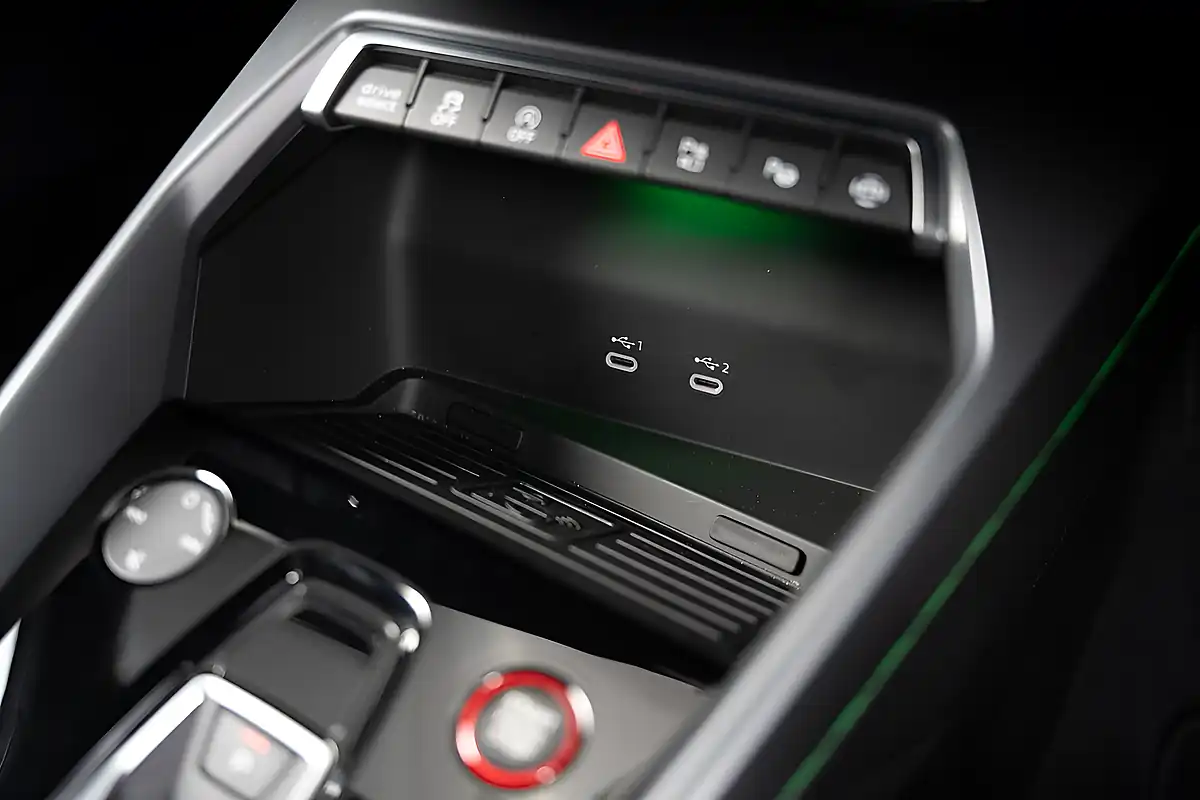 Used 2025 Audi RS3 Carbon Vorsprung Green - Interior and Exterior details 18