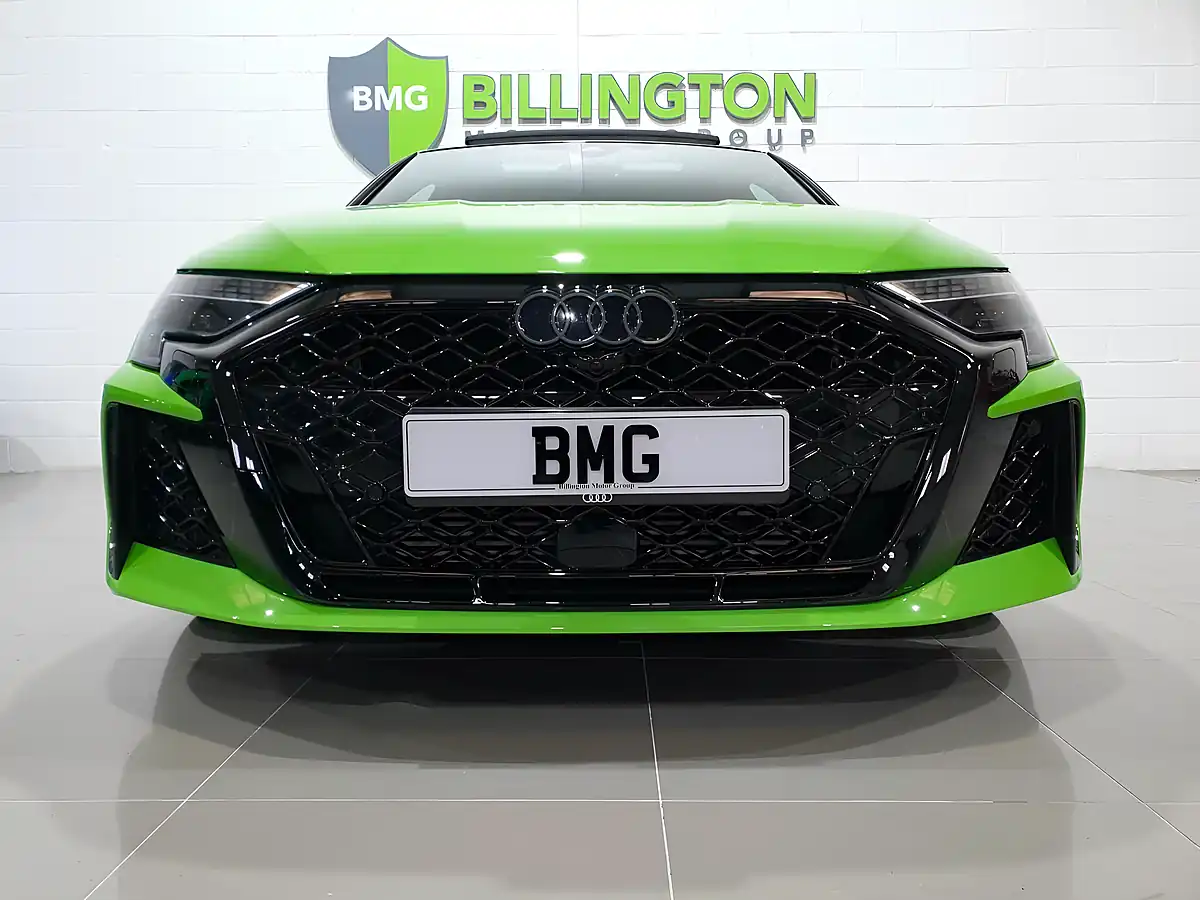 Used 2025 Audi RS3 Carbon Vorsprung Kyalami Green - Interior and Exterior details 11