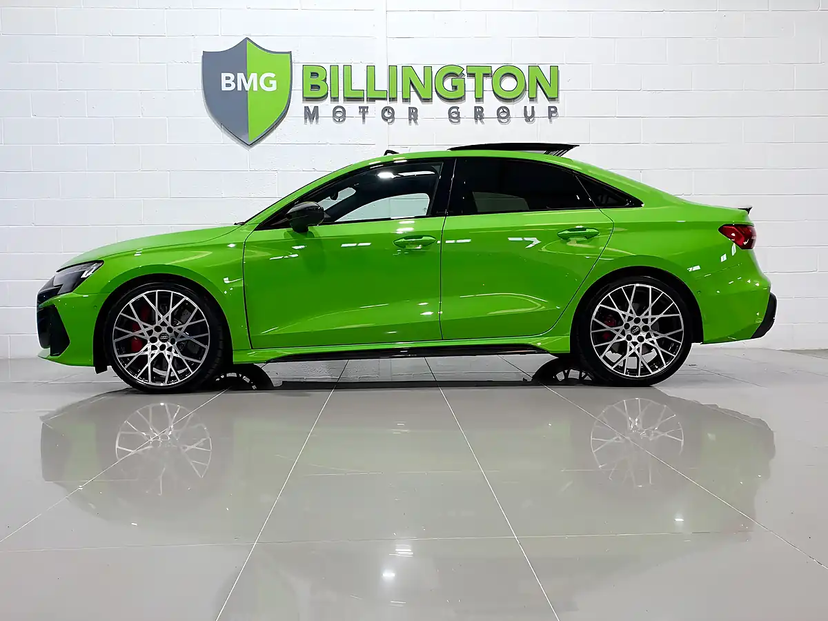 Used 2025 Audi RS3 Carbon Vorsprung Kyalami Green - Interior and Exterior details 4