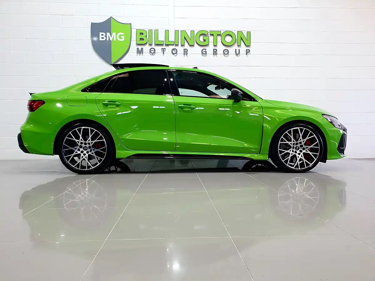Used 2025 Audi RS3 Carbon Vorsprung Kyalami Green - Interior and Exterior details 8