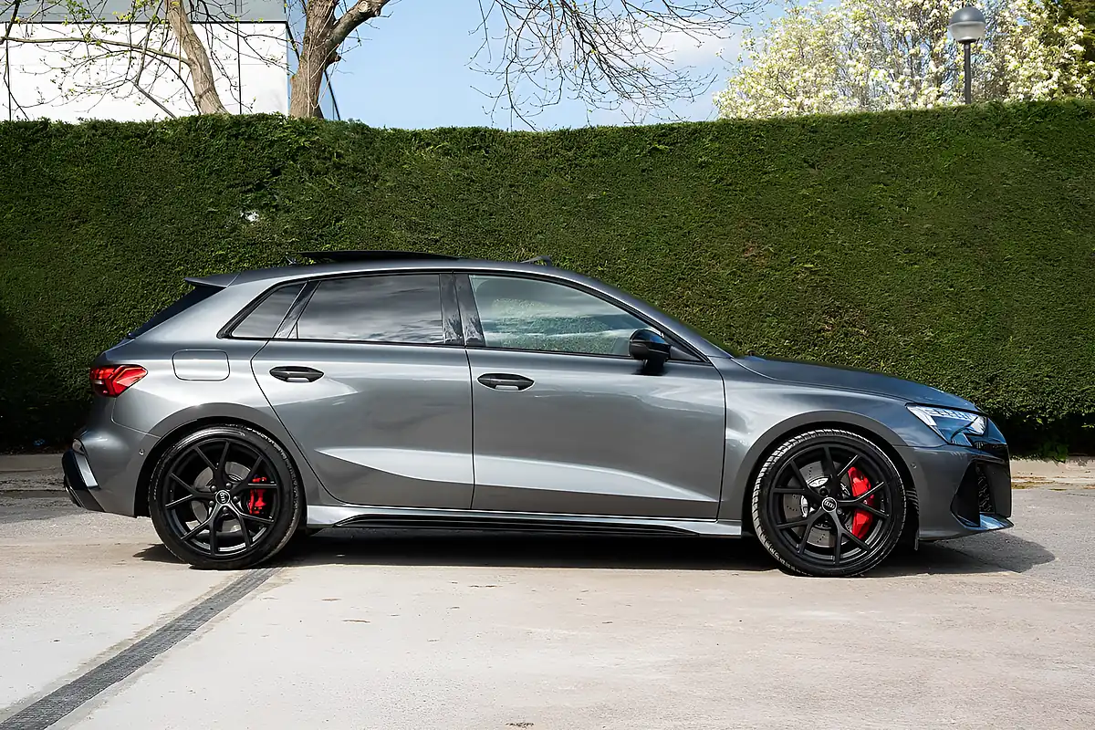Used 2025 Audi RS3 Sportback Grey - Interior and Exterior details 6