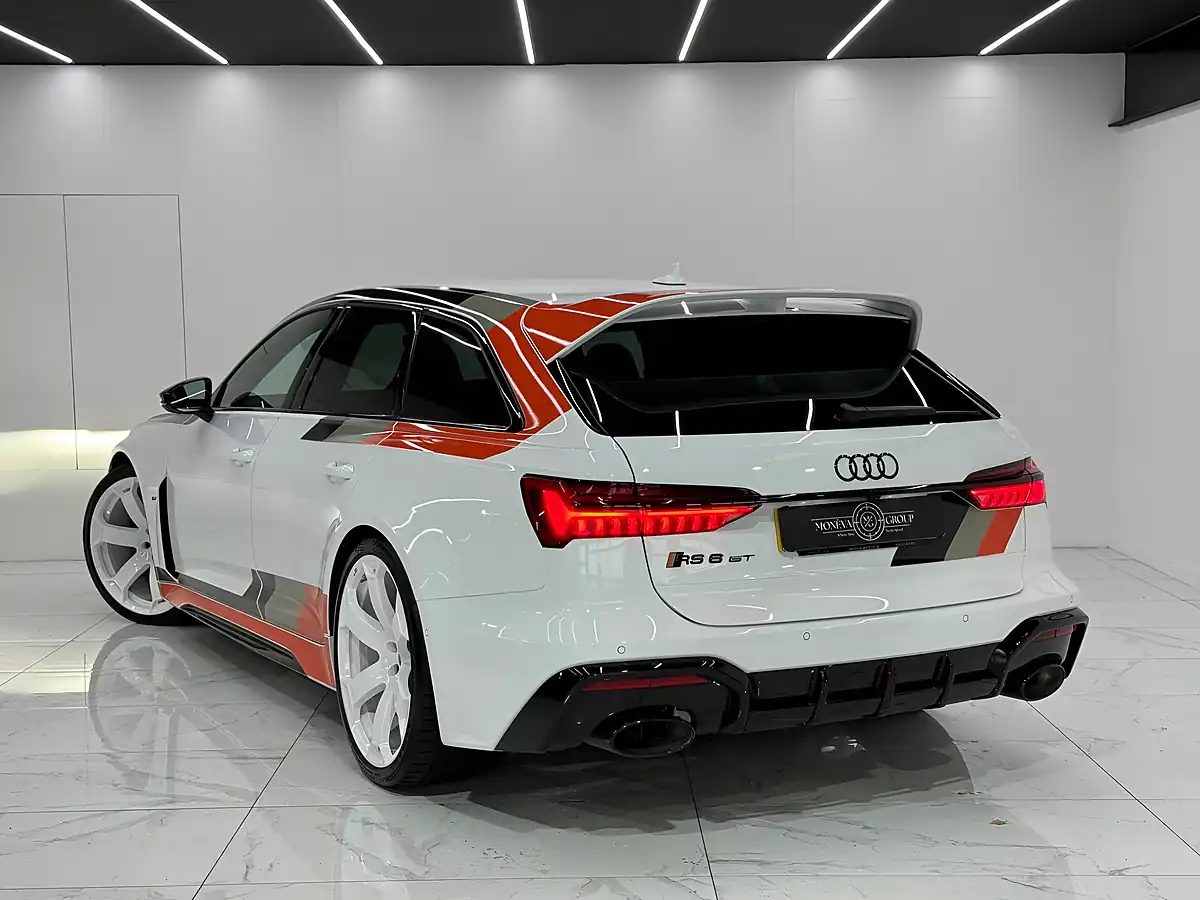 Used 2025 Audi RS6 Avant GT White - Interior and Exterior details 6