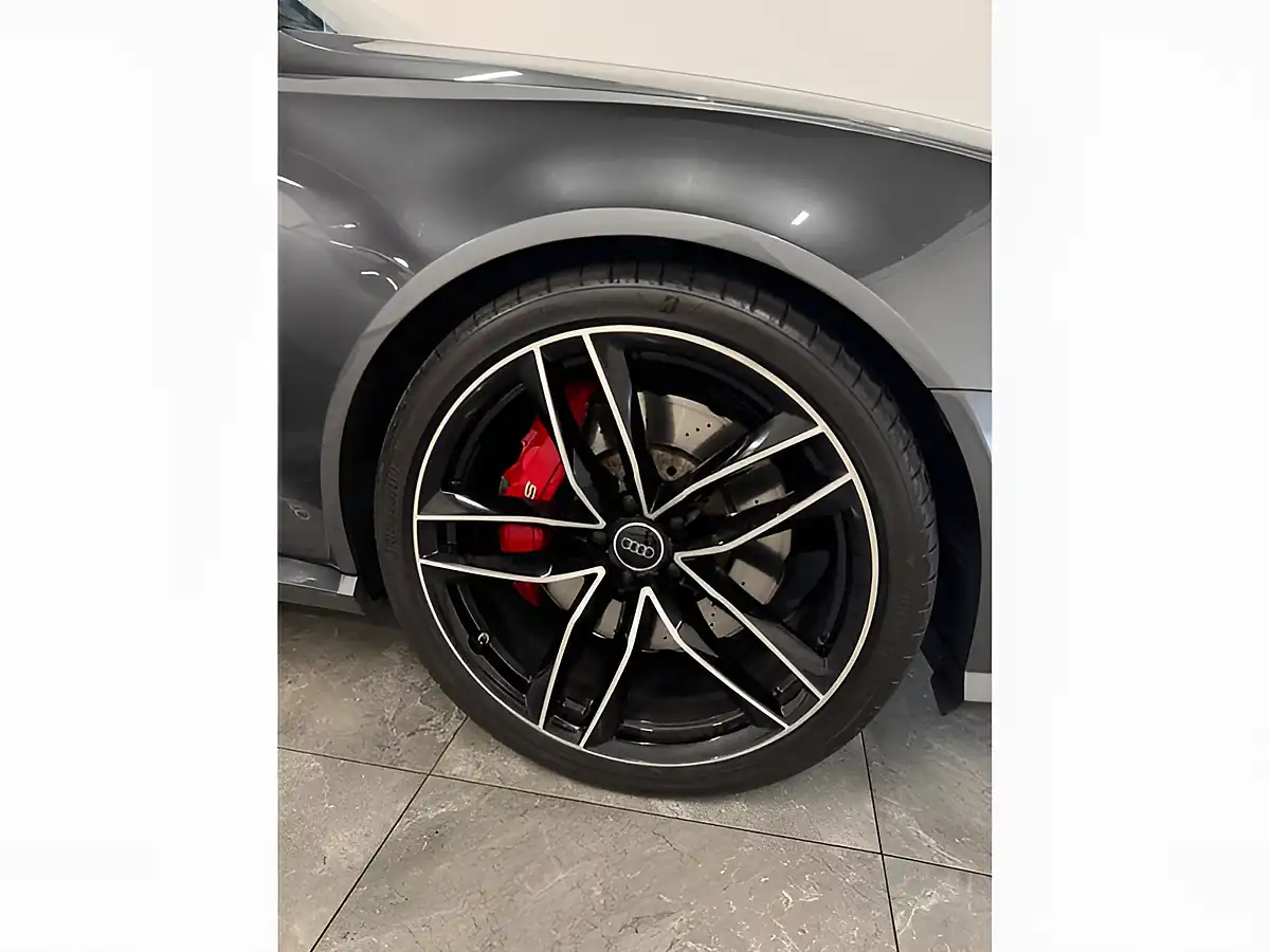 Used 2025 Audi RS6 Avant - Interior and Exterior details 20