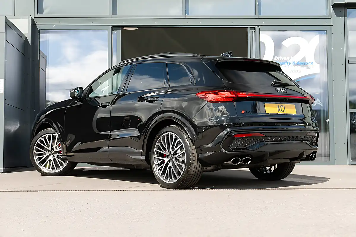 Used 2025 Audi SQ5 S Edition 1 Black - Interior and Exterior details 2