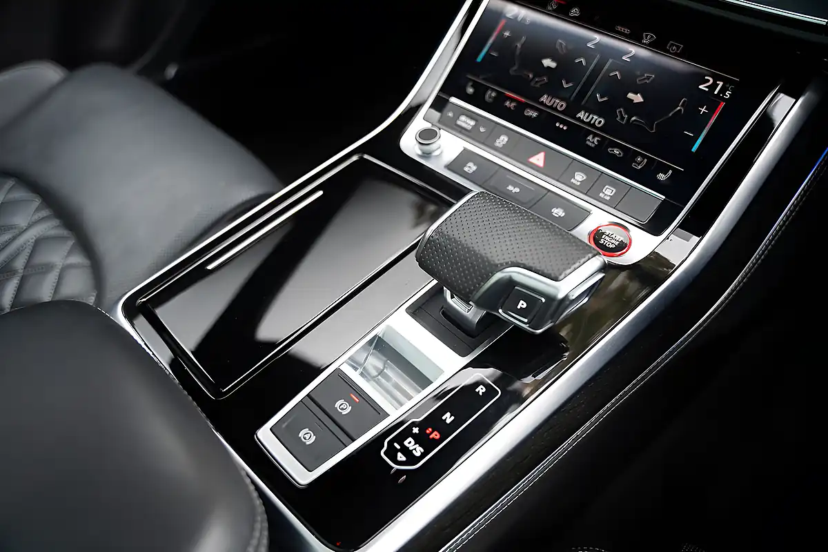 Used 2025 Audi SQ7 Vorsprung Black - Interior and Exterior details 17