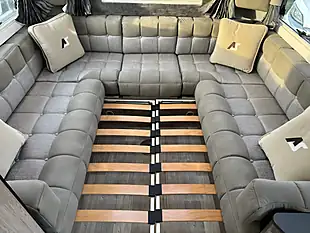 Used 2025 Auto-Sleepers Broadway El - Interior and Exterior details 15