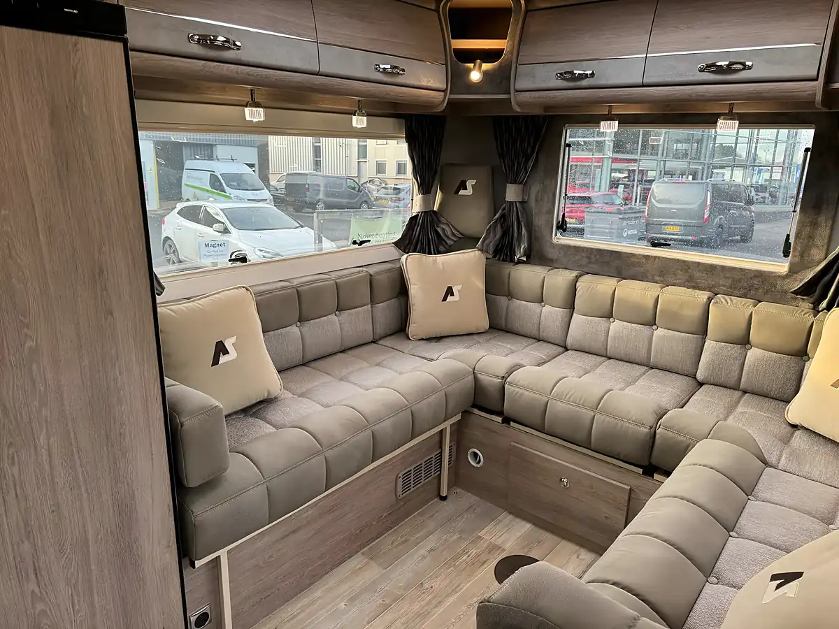 Used 2025 Auto-Sleepers Broadway El - Interior and Exterior details 8