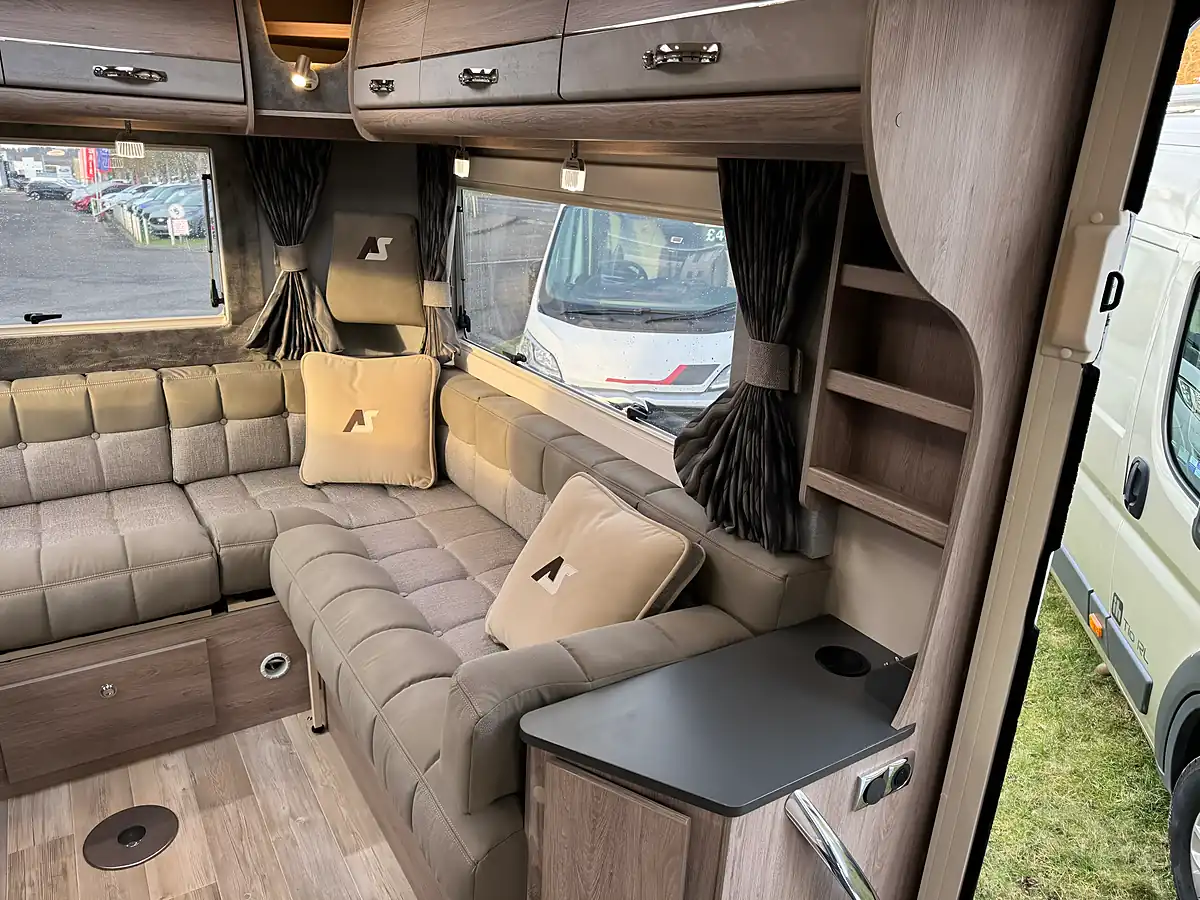 Used 2025 Auto-Sleepers Broadway El - Interior and Exterior details 9